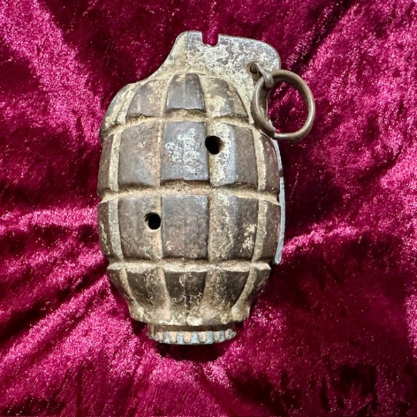 Mills Grenade 42